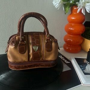 Vintage Elegant Brown and Gold hardware mini vanity Handbag